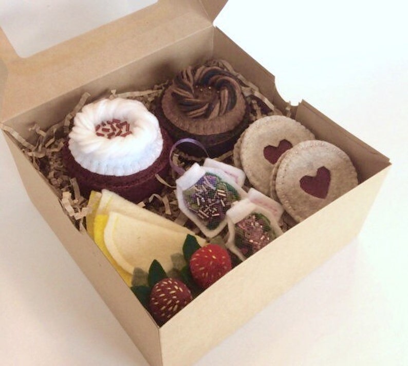 Valentine's Day gift for girl Felt Cupcake Tea Set  felt image 0