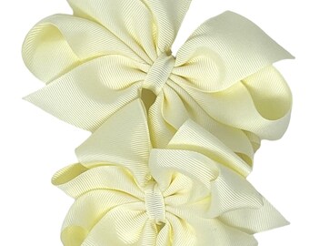 Candlelight hair bow, hair bow for girls, boutique hair clip, gifts for girls, birthday hair bow, big hair bow