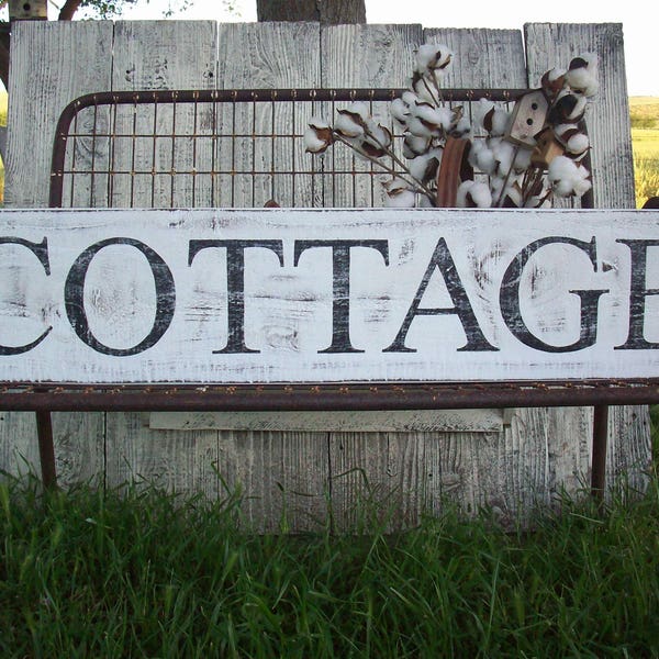Cottage Farmhouse Interiors Thrifted Coastal Farmhouse Decor On A