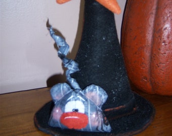 MAILED PATTERN-Primitive Halloween Witch Hat with Mouse and Star Fall Shelf Sitter Doll Wreath Decor Craft Sewing Paper Pattern