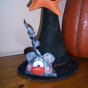 E-PATTERN-Primitive Halloween Witch Hat with Mouse and Star Fall Shelf Sitter Doll Wreath Attachment Craft Sewing INSTANT DOWNLOAD Pattern