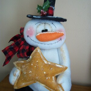 Snowman with Star Christmas Shelf Sitter, Whimsical Snowman Holiday Decoration Sewing Tutorial MAILED PATTERN
