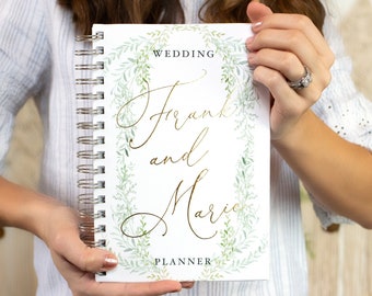Custom Wedding Planner with Greenery, Personalized with Names, Bride to be Present, Engagement Gift, Rustic Wedding Planner Book