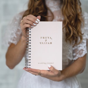 時代を超えたウェディングプランナーブック、本物の金箔、カスタムウェディングプランナーブック、パーソナライズされたウェディングプランナー、ブライダルシャワーギフト