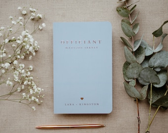 Libro de oficiante de boda azul polvoriento, libro de ceremonia personalizado, diario de ceremonia, libro de lámina de oro auténtico, idea de regalo para el reverendo