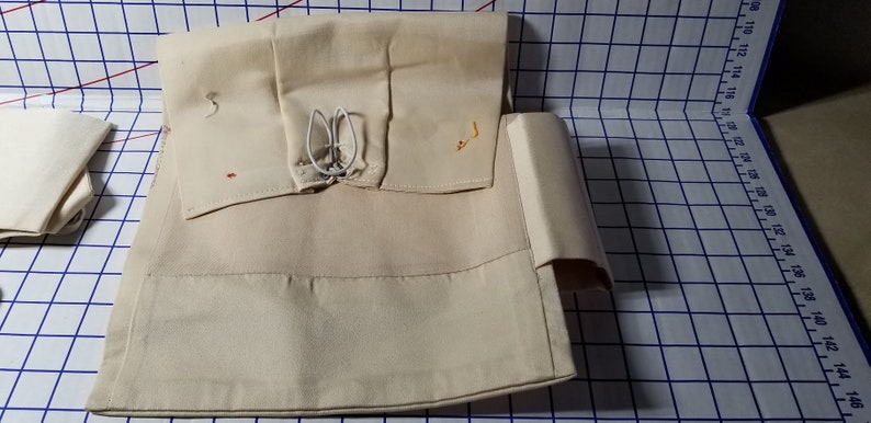 Vintage Japanese OBI With off white background and Red flower with gold leaves Pre-Tied Obi? Size Extra Small