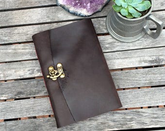 Hand Bound Leather Journal / Luxurious Paper / Australian Made