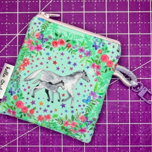 Monedero/bolsa de artículos varios de mamá y bebé unicornio