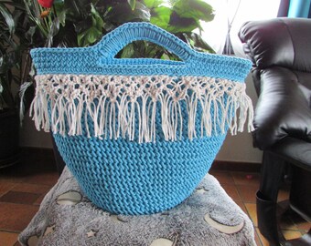 Panier sac au crochet façon tissage et bordure macramé