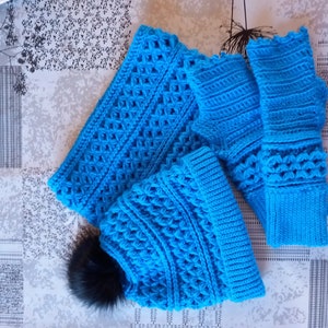 Crochet snood hat and mittens set