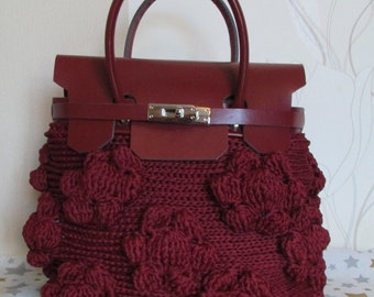 Sac chic au crochet bordeaux