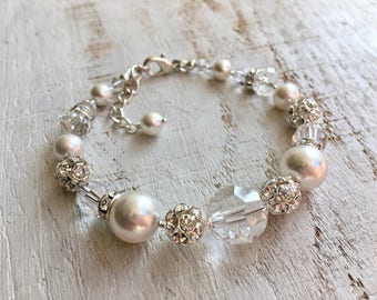 Wife-To-Be Gift for Wife from Husband, Gift-for-Wife Birthday, Gift-for-Wife on Wedding Day, Wife Gift, Wife Birthday Gift Pearl Bracelet
