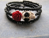 Day of the Dead Bracelet Wrap Around Mini red rose cream white skull Black glass E Beads Frida Memory wire 3 loops