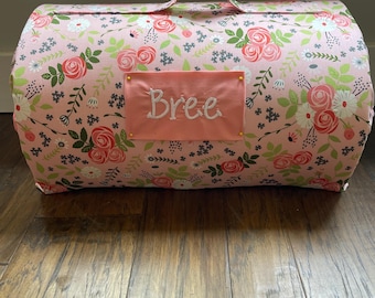1, 1.5 or 2 inch foam personalized  day care kindergarten nap mat. Coral flowers on peach  with coral minky dot blanket