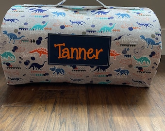 1.5 or 2 inch foam Personalized day care kindergarten nap mat sleep mat sleep mat in dinosaurs with single layer fleece blanket