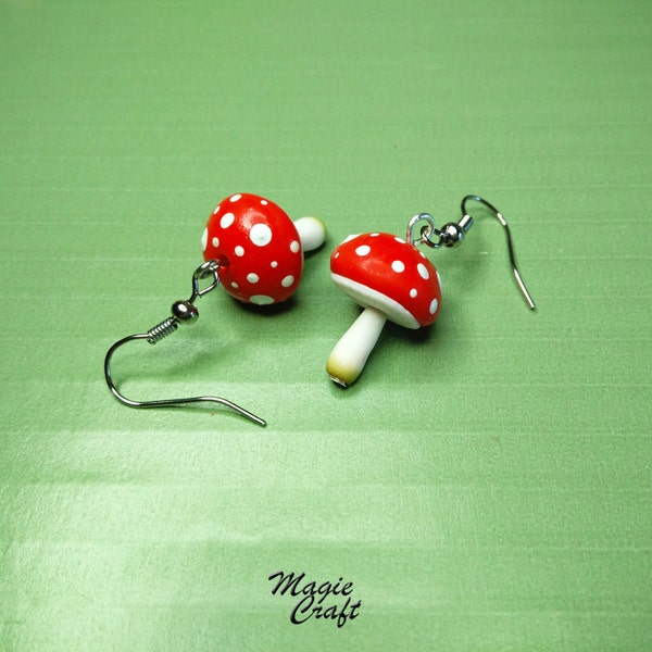 Boucles d’oreilles champignon champignon en pâte polymère - Fimo