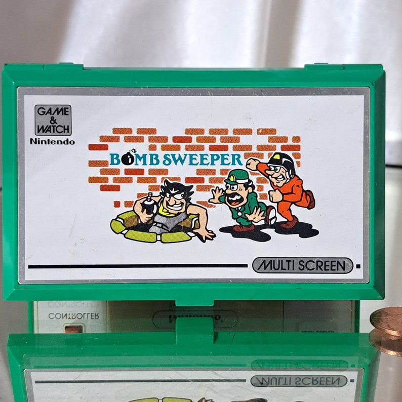 Bomb Sweeper Nintendo Game & Watch BD-62, 1987, nice used condition, please see video, fresh batteries included. image 1