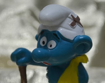 Vintage Injured Smurf Figure - Figruine - Hurt Smurf - W Germany Bully Peyo  20097  1978