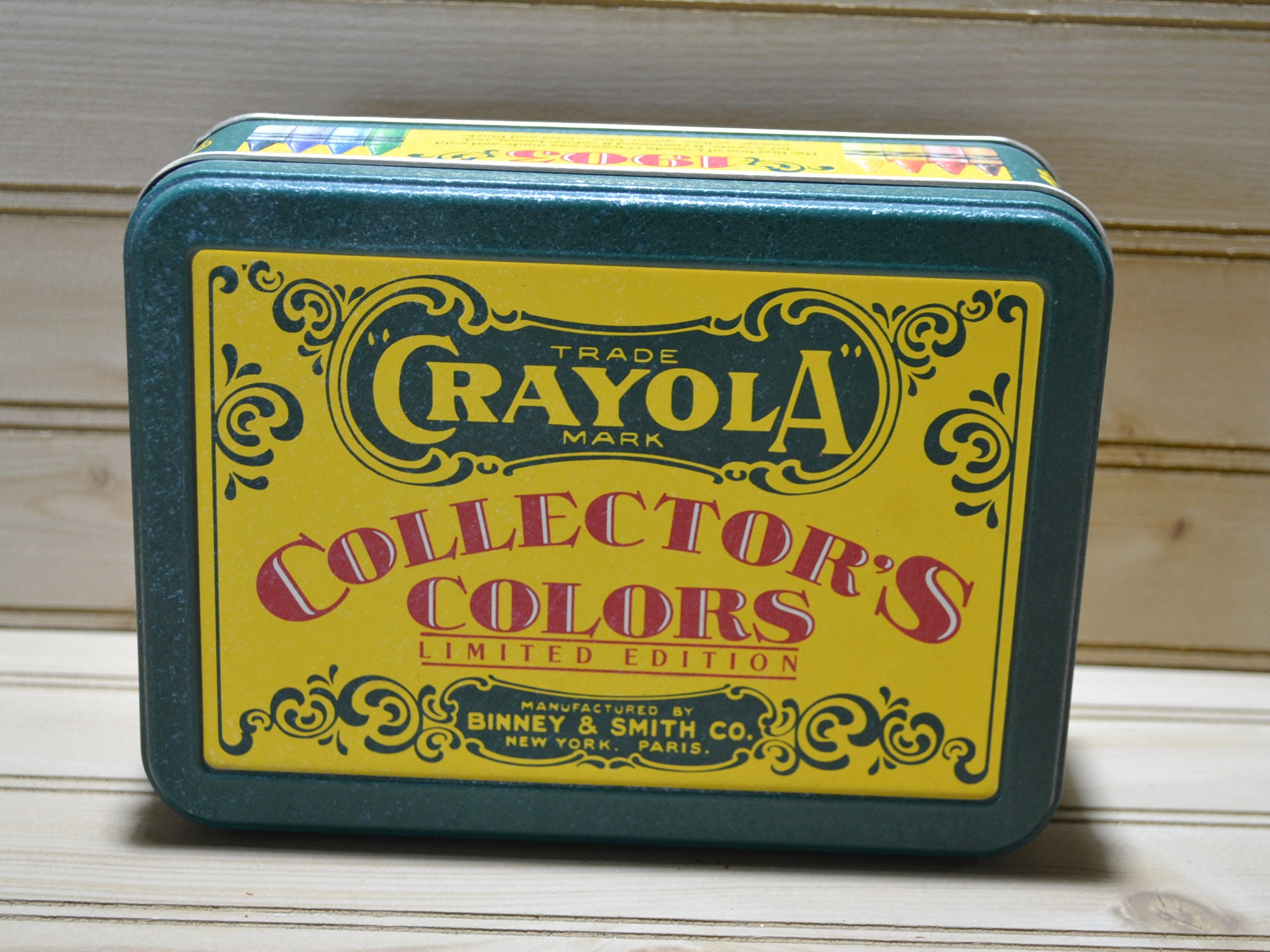 Vintage Crayola Collector's Color Tin 1990s Limited Edition 72