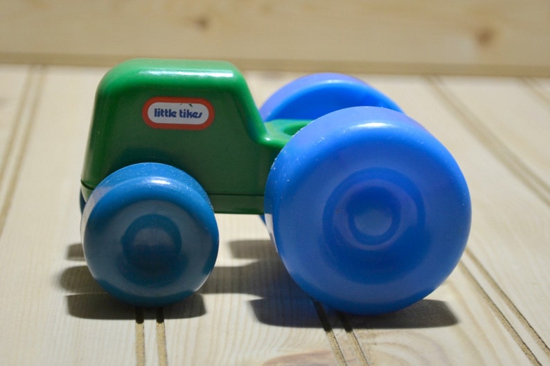 tikes and tots tricycle