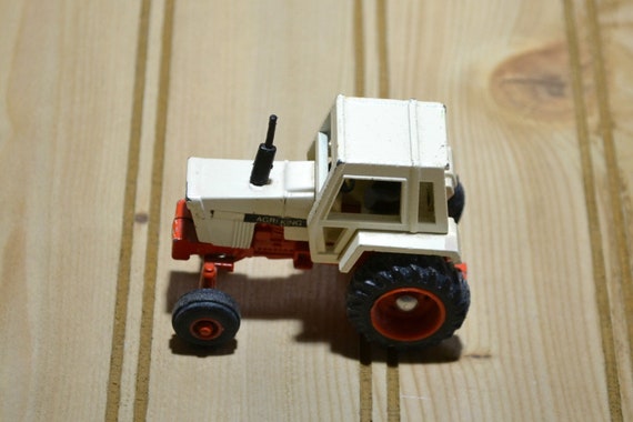 vintage case toy tractors
