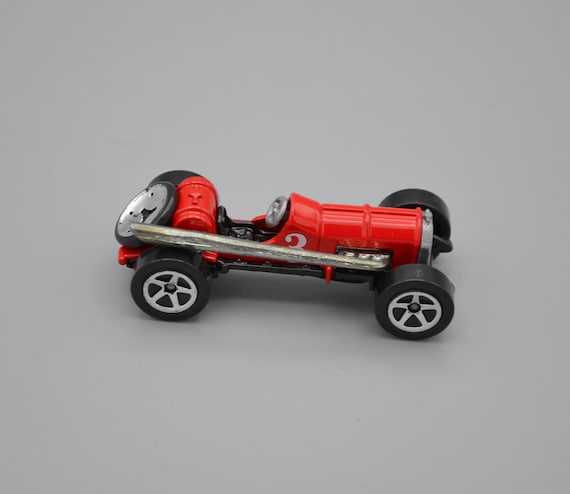 Hot Wheels 2001,Old No. 3 赤 Hot Wheels 2001,Old No. 3 赤 Amazon.com: Hot Wheels Car