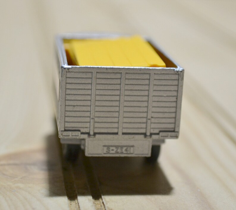 Vintage Matchbox Scaffolding Truck Builders Supply Company Sticker Complete 7 Scaffold Pieces Series #11 1960s Toy Car Vehicle Collectible