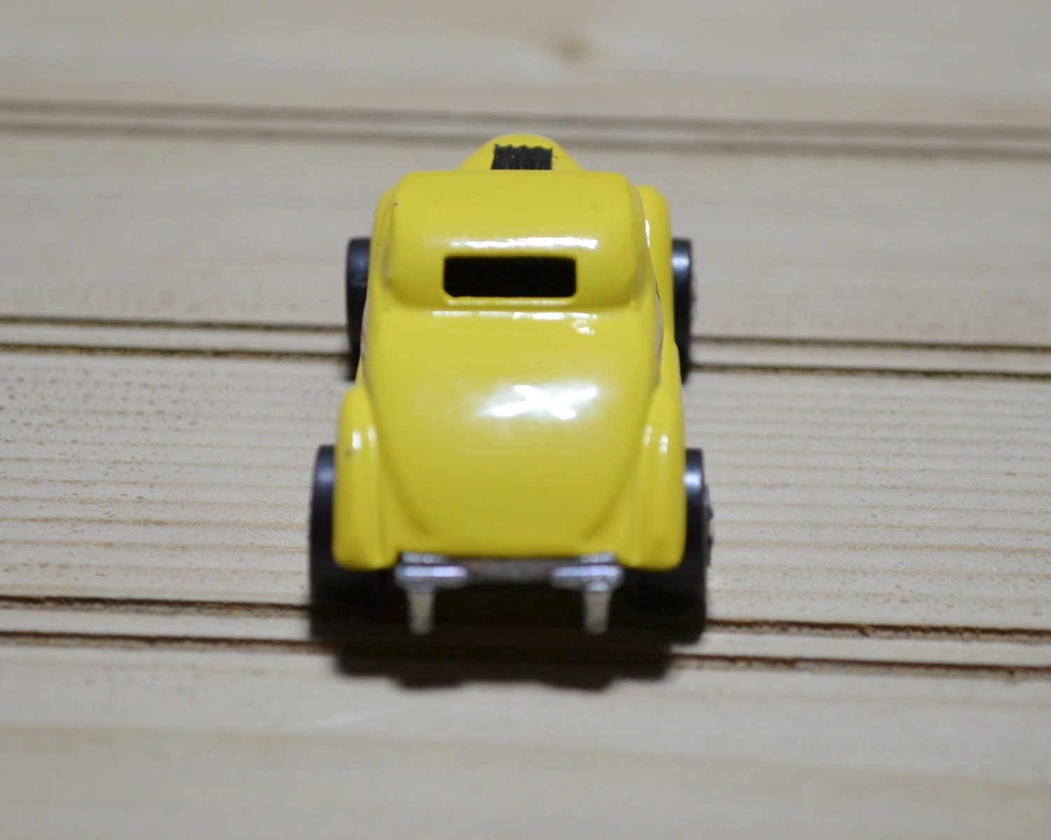 Vintage Hot Wheels 1975 32 Ford Coupe NEET STREETER Yellow made in Ind