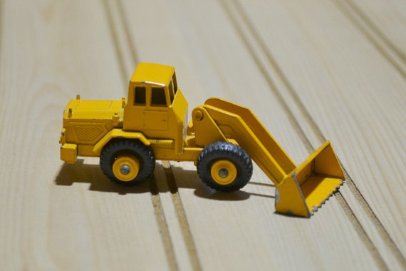 Vintage Yellow Matchbox Tractor Shovel Series No. 69 Made in