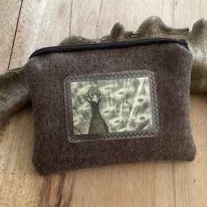 Gamsjaga Loden Täschchen Pfau braun