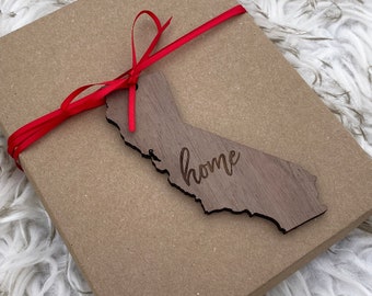 Custom State Shape Home Ornament - personalized gift tag embellishment idea | JW Design Studio