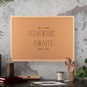 https://www.mydearpoppet.com/de/listing/721966040/adventure-waits-pins-badge-flauschig-wandkis-pins-abzeichen-tafel-wandkunst JW Designatelier