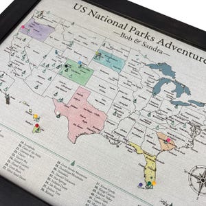 Gepersonaliseerde Amerikaanse nationale parken punaisekaart - katoen 2e verjaardagscadeau of reiskaart cadeau 11 x 14 ingelijst | JW Design Studio