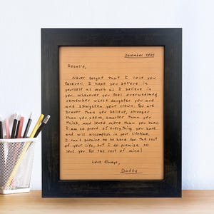 Carta manuscrita grabada en cuero: un regalo significativo de papá o mamá a su hija o hijo, recuerdo familiar / JW Design Studio