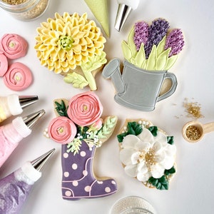 Lolly's Home Kitchen Flourishing Florals Cookie Class