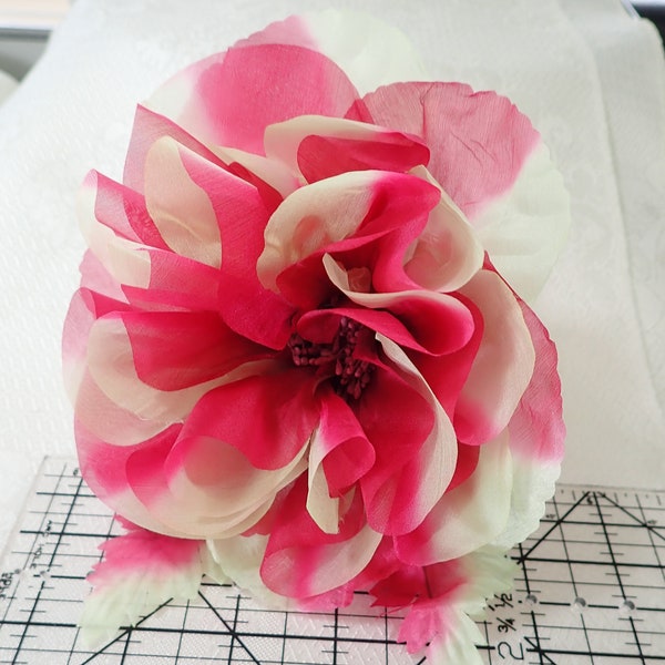 New old stock vintage millinery flower. Vintage pink and ivory rose. Large rose flower. Corsage Flower.