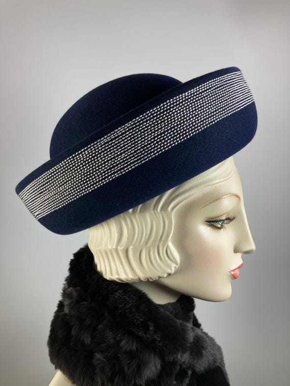 Ladies Irene of New York Classic Navy Blue Breton Hat. Small  display picture 1