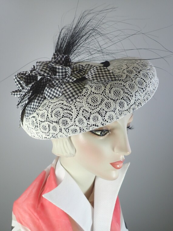 Black White Fascinator Hat. Vintage Lace Tilt Hat. Chic 