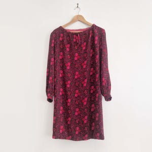 Vintage 70s Floral Bishop Sleeve Shift Dress Size