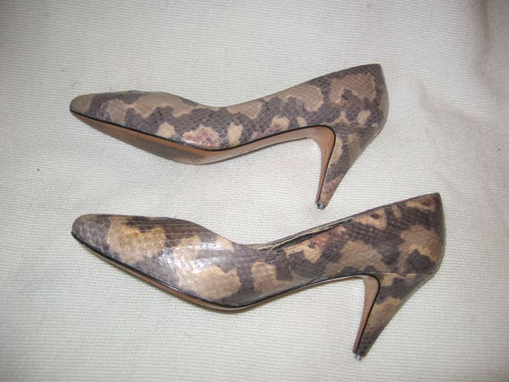 Elegant Snakeskin Women's Heels Vintage 1950's / … - image 2