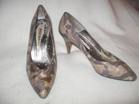 Elegant Snakeskin Women's Heels Vintage 1950's / … - image 1