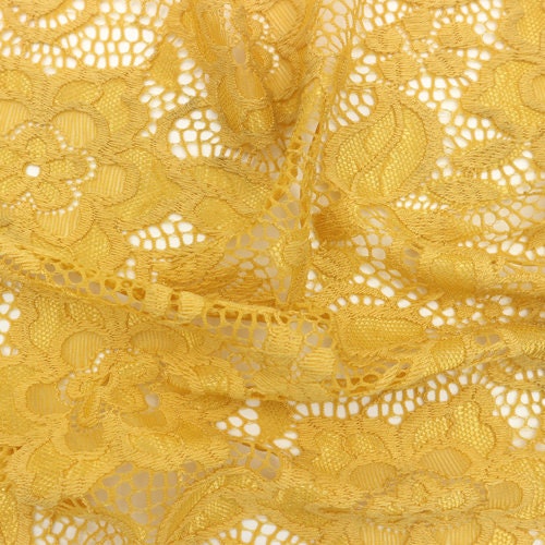 Off White Floral Pattern Stretch Lace Fabric