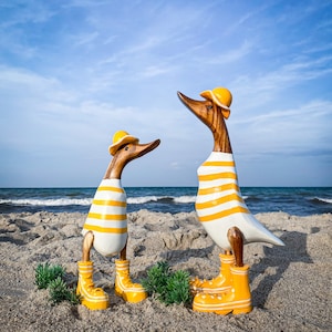 Runner duck with hat and boots in yellow and white stripes 25 cm high