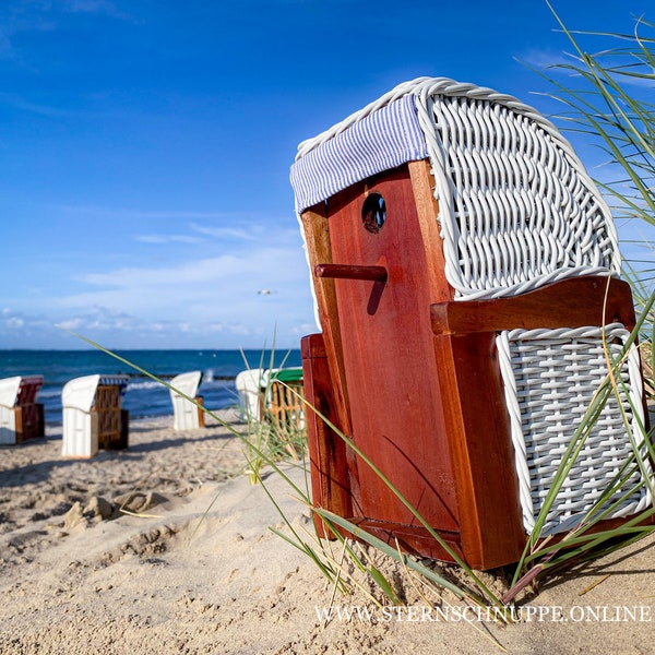 Vogelhaus als Strandkorb aus Holz 32 cm x 18 cm x 17 cm