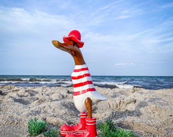 Running duck with hat and boots in red and white striped approx. 28 cm high