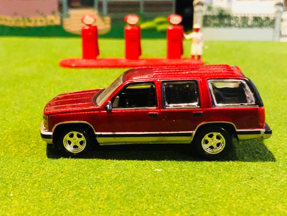 diecast tahoe