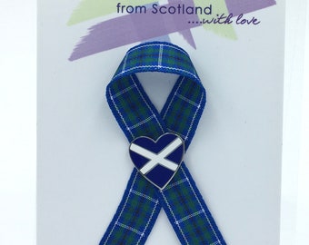 Épinglette en émail coeur sautoir : épinglette du drapeau de la St Andrews écossais