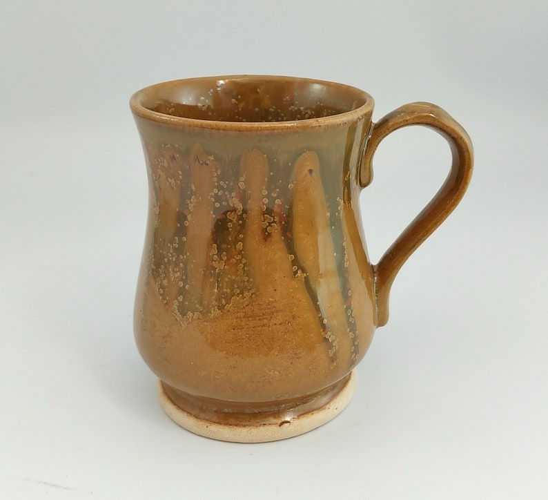 Porcelain Tankard 17 oz beer mug tea mug handemade in cornwall UK coffe mug medival mug dishwasher safe microwave safe yellow gold glaze