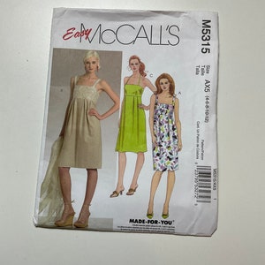 Vintage McCall&#39;s Sewing Pattern No. M5315 Size 4-12 Misses Dress Sewing Pattern