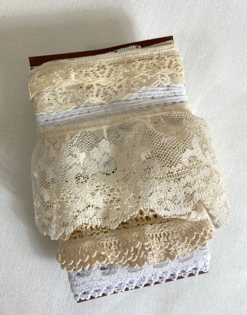 Vintage Lace Trim Scrap Bundle Lace Remnants White and Cream Etsy